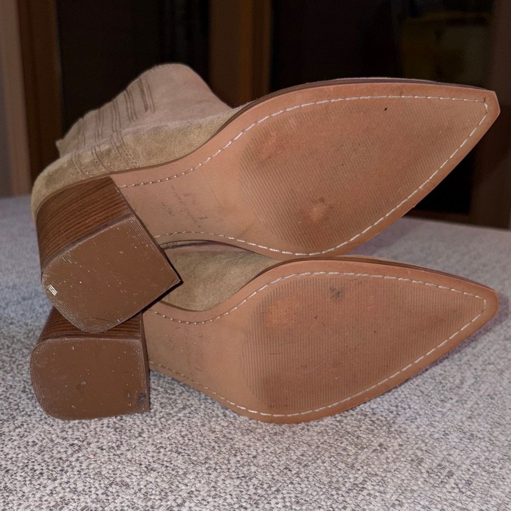 Marc Fisher Oshay Suede Ankle Booties - Picture 4 of 8